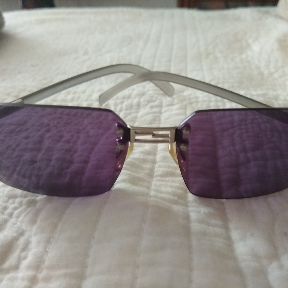 •💜2000's Fendi Vintage Rimless Sunglasses